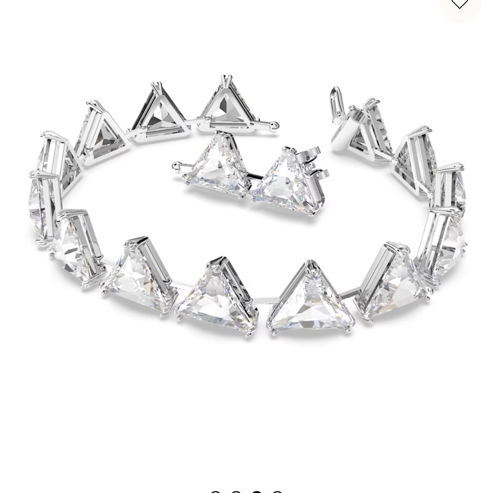 NWT Swarovski Ortyx Bracelet. $249